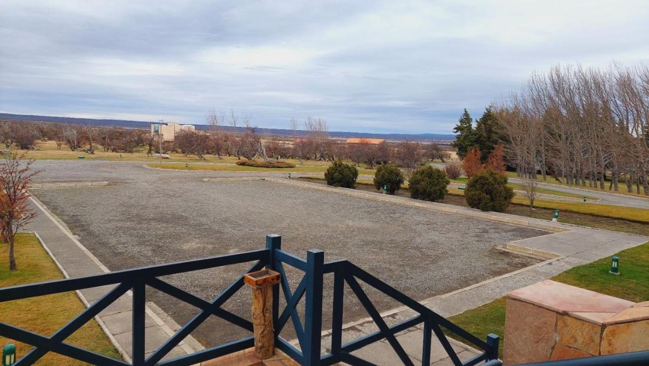 Hotel Y Cabanas Llanuras De Diana - Caja Los Andes Пуэрто-Наталес Экстерьер фото