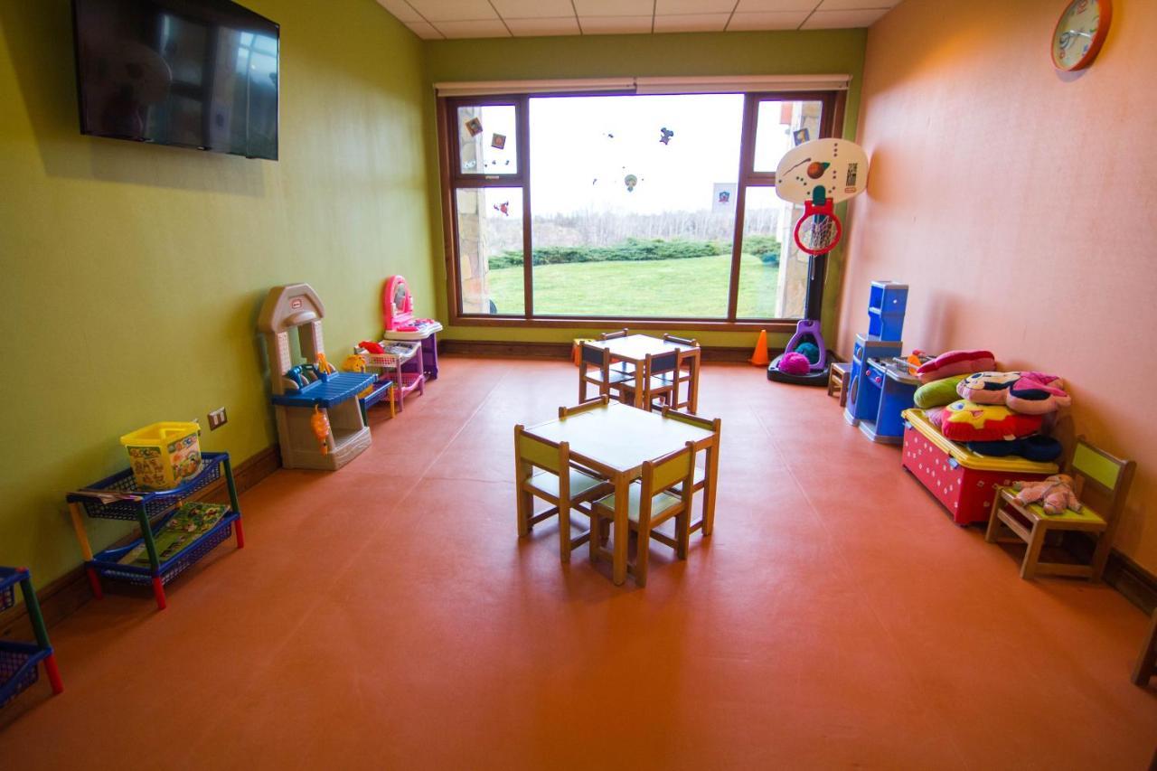 Hotel Y Cabanas Llanuras De Diana - Caja Los Andes Пуэрто-Наталес Экстерьер фото