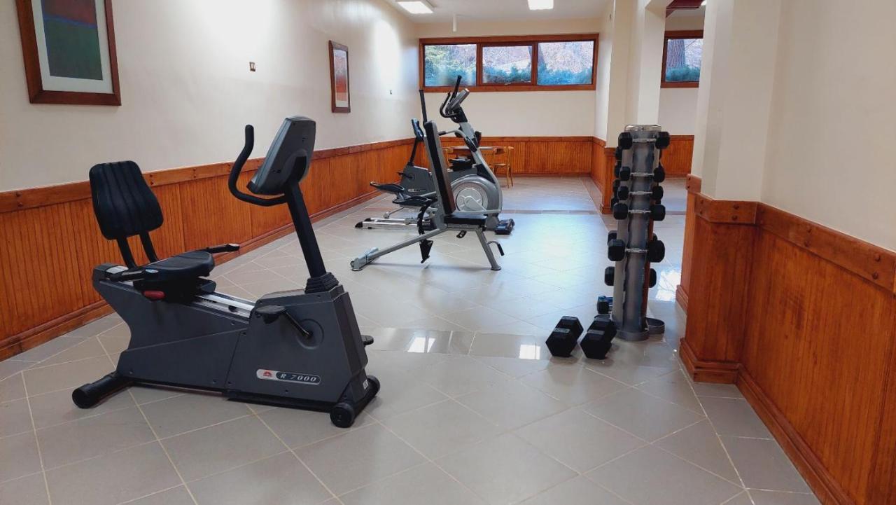 Hotel Y Cabanas Llanuras De Diana - Caja Los Andes Пуэрто-Наталес Экстерьер фото