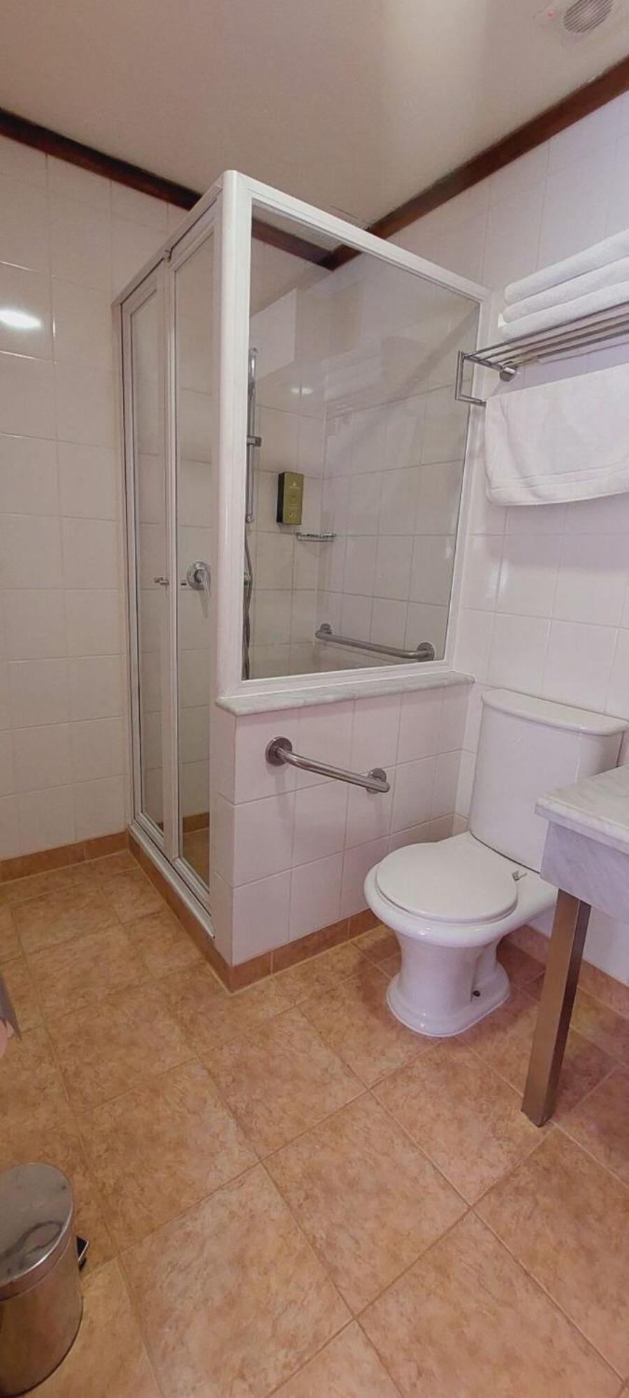 Hotel Y Cabanas Llanuras De Diana - Caja Los Andes Пуэрто-Наталес Экстерьер фото